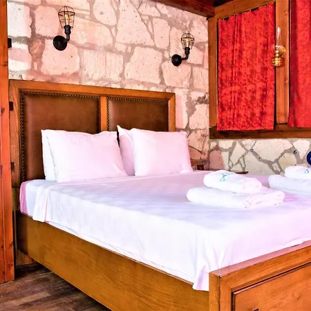 Ξενοδοχείο Ala 3*