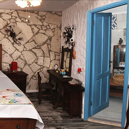 Ala 3* Αλακάτι