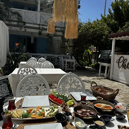 Ξενοδοχείο Ala 3*