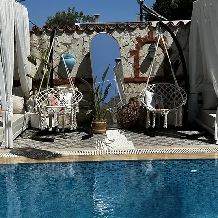 Ala 3* Αλακάτι