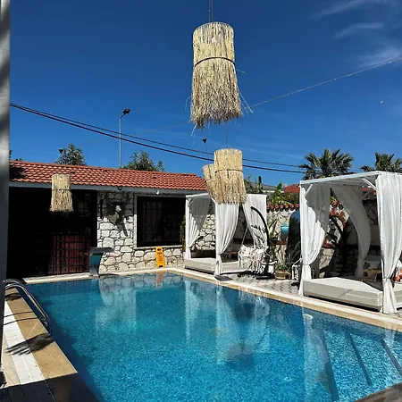 Ala Ξενοδοχείο 3*