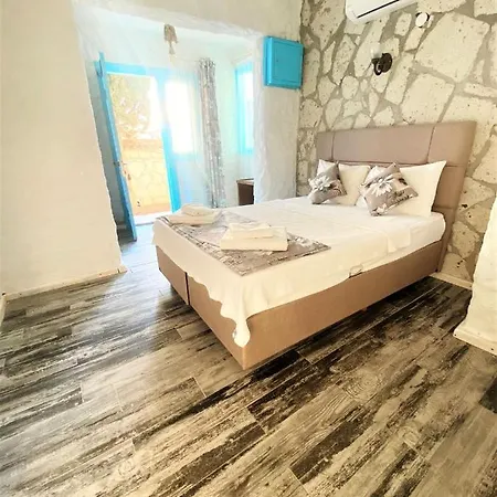 Ala Alaçatı